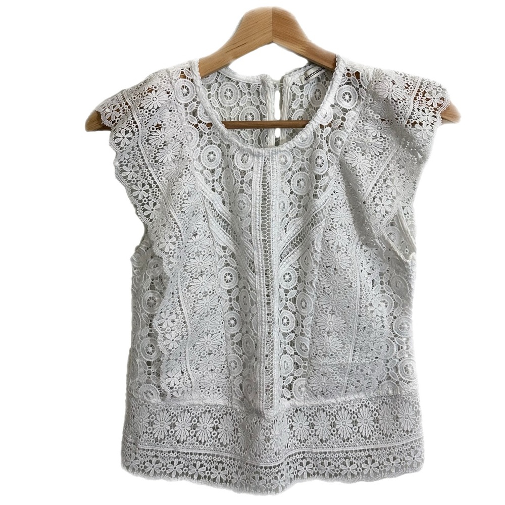 Abercrombie & Fitch A&F White Eyelet Lace Top